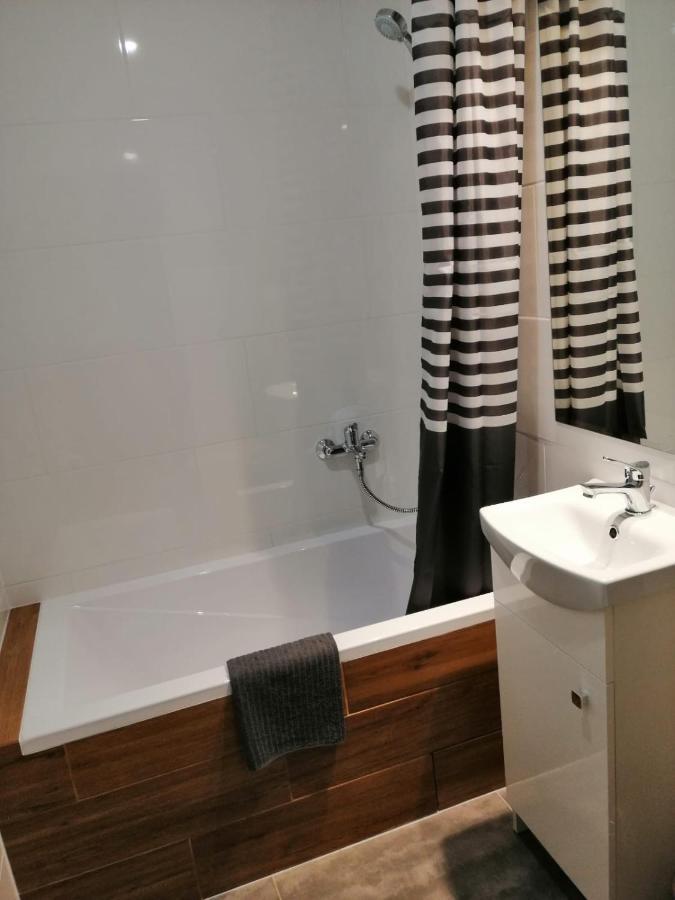 Apartament Galicja Plus 츠르자노프 외부 사진